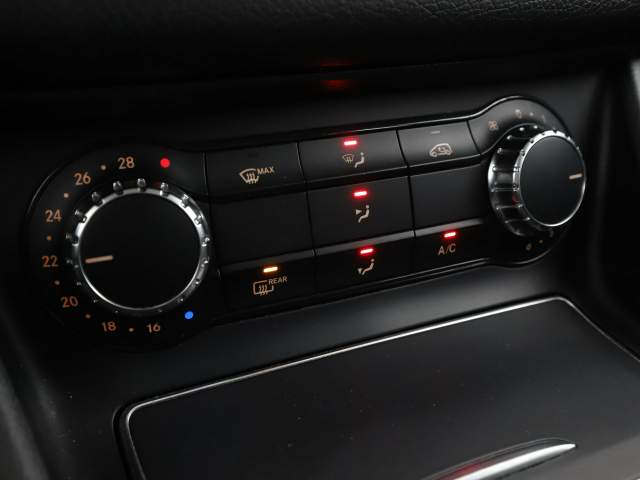 Mercedes-Benz CLA I (C117, X117) facelifting 2018 — zdjęcie 27