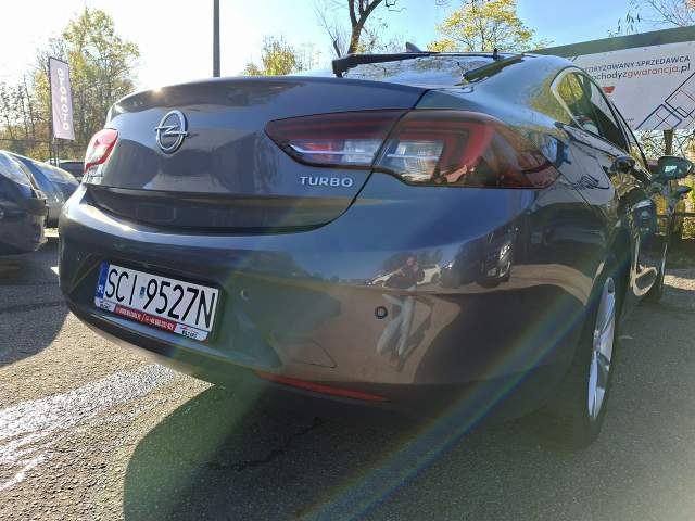 Opel Insignia II 2018 — zdjęcie 12