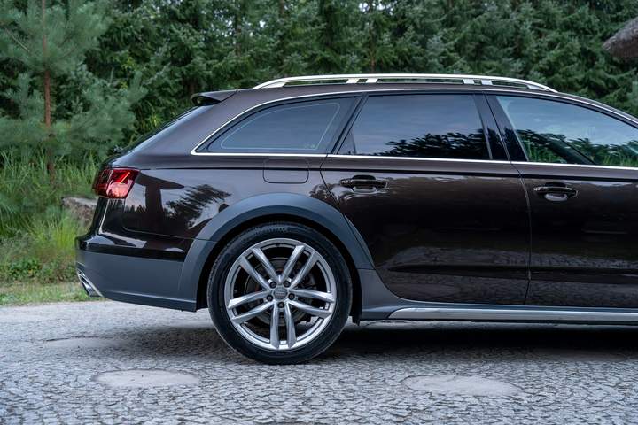 Audi A6 allroad III (C7) facelifting 2018 — zdjęcie 15