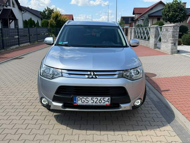 Mitsubishi Outlander III facelifting 2 2015 — zdjęcie 2