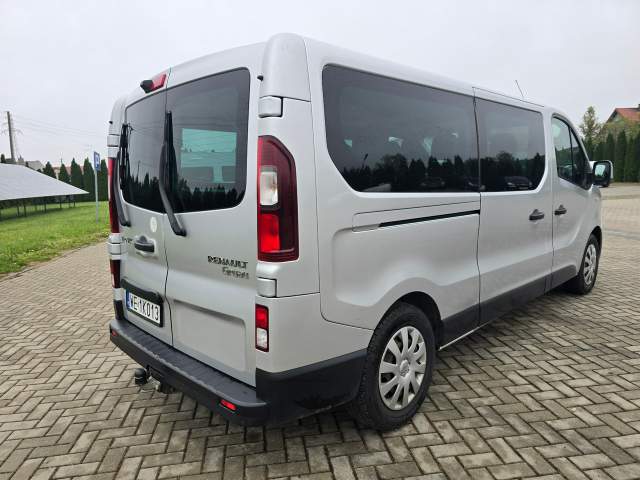Renault Trafic III 2020 — zdjęcie 9