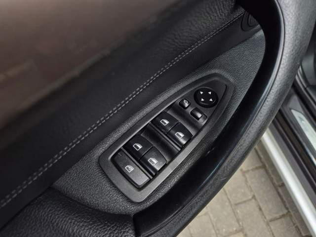 BMW X1 II (F48) 2017 — zdjęcie 20