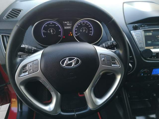 Hyundai ix35 I facelifting 2013 — zdjęcie 15