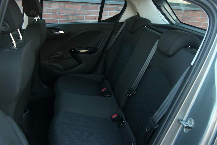 Opel Corsa E 2019 — zdjęcie 11