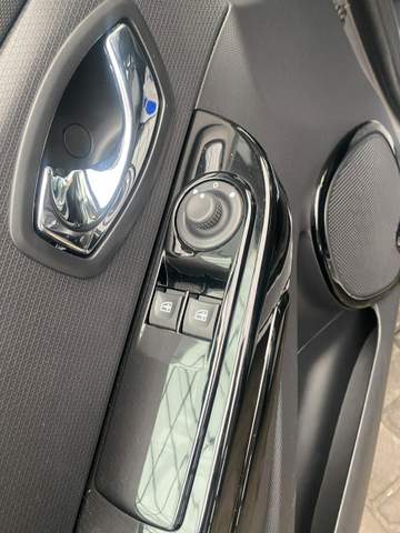 Renault Clio IV 2013 — zdjęcie 18