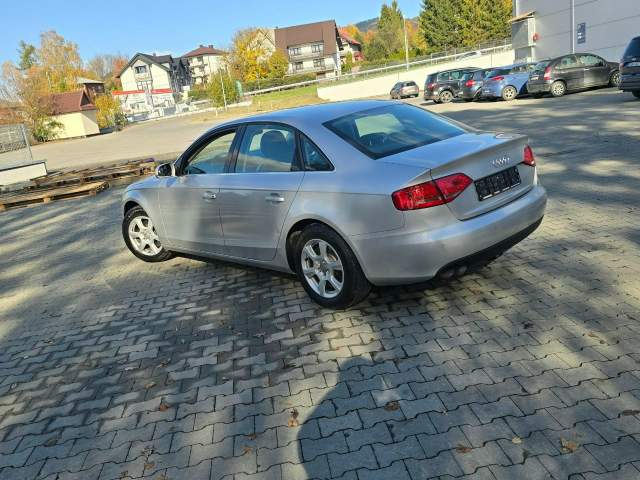 Audi A4 IV (B8) 2010 — zdjęcie 6