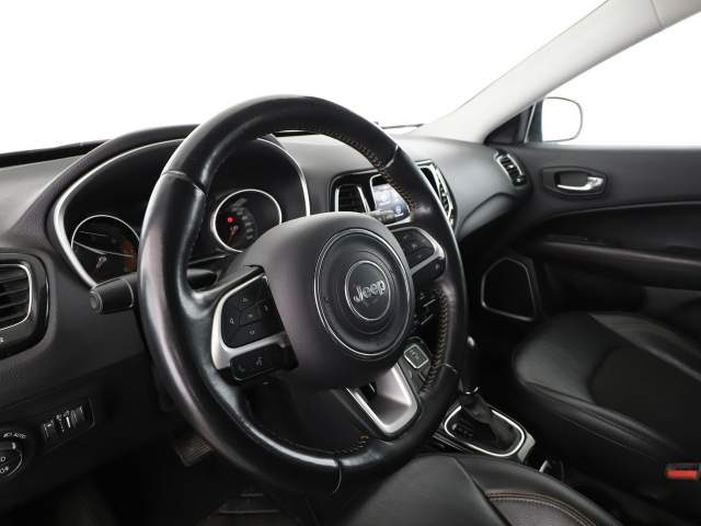 Jeep Compass II 2019 — zdjęcie 14