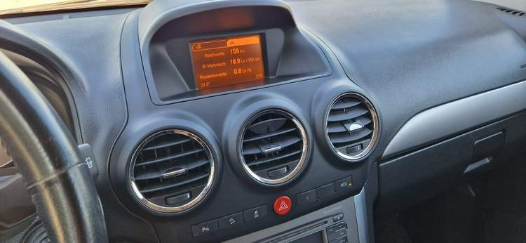 Opel Antara I facelifting 2016 — zdjęcie 36