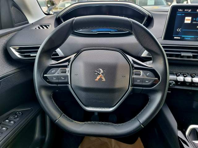 Peugeot 3008 II 2020 — zdjęcie 16