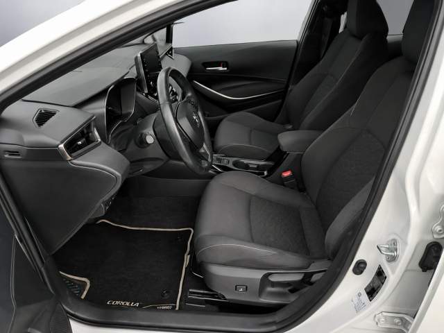 Toyota Corolla XII (E210) 2021 — zdjęcie 7
