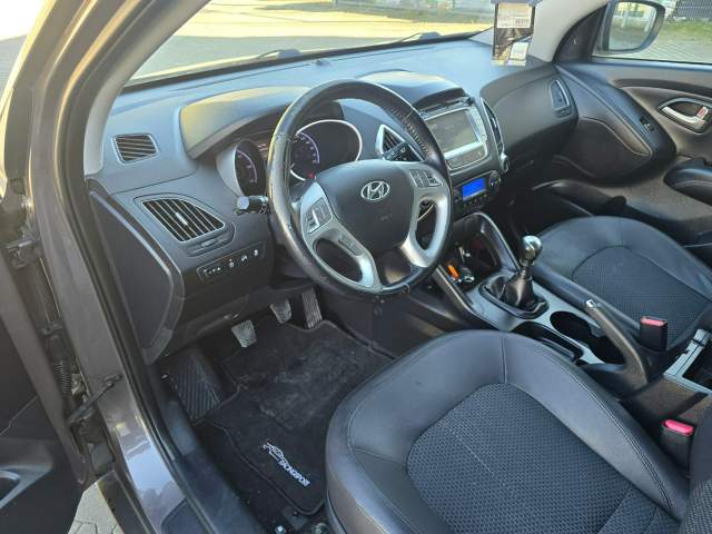 Hyundai ix35 I 2013 — zdjęcie 26