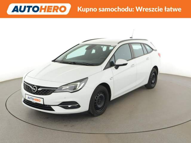 Opel Astra K facelifting 2020 — zdjęcie 1