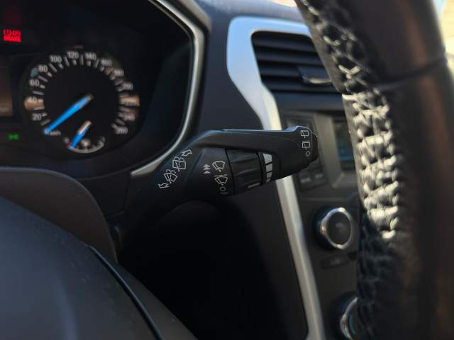 Ford Mondeo V 2015 — zdjęcie 18