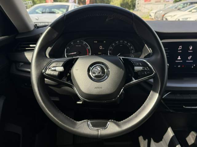 Skoda Octavia III (A7) facelifting 2022 — zdjęcie 13