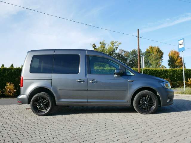 Volkswagen Caddy V 2020 — zdjęcie 11