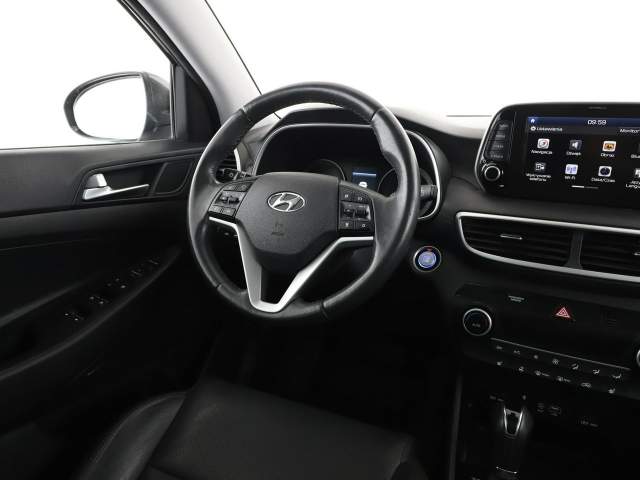 Hyundai Tucson III 2018 — zdjęcie 16
