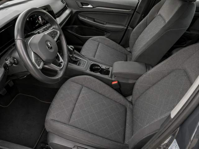 Volkswagen Golf VIII 2022 — zdjęcie 15