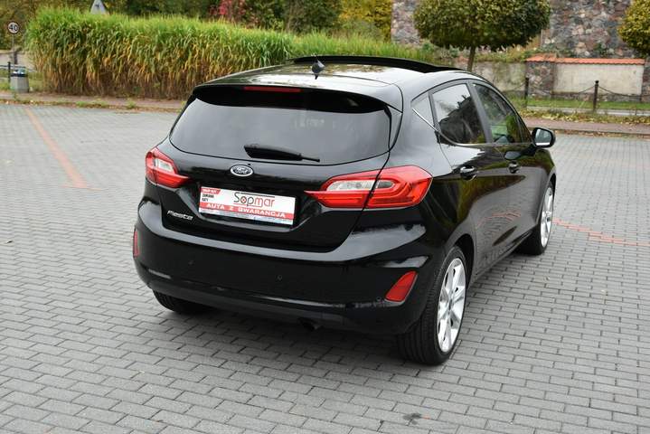 Ford Fiesta Mk6 facelifting 2017 — zdjęcie 23