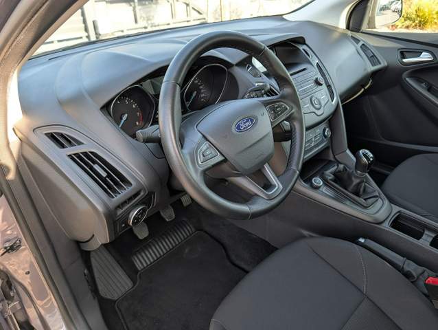 Ford Focus III facelifting 2015 — zdjęcie 14