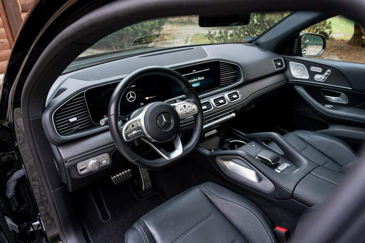 Mercedes-Benz GLE II (V167) 2022 — zdjęcie 32