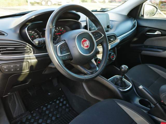 Fiat Tipo 356 2017 — zdjęcie 14