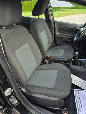 Ford Fiesta Mk6 facelifting 2015 — zdjęcie 21