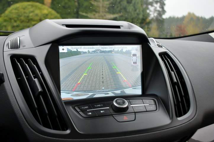 Ford Kuga II facelifting 2017 — zdjęcie 31