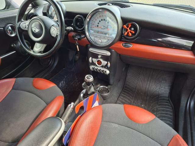 Mini Hatch II (R56) facelifting 2010 — zdjęcie 8