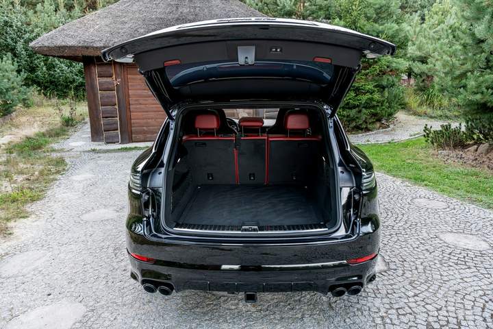 Porsche Cayenne III 2022 — zdjęcie 40