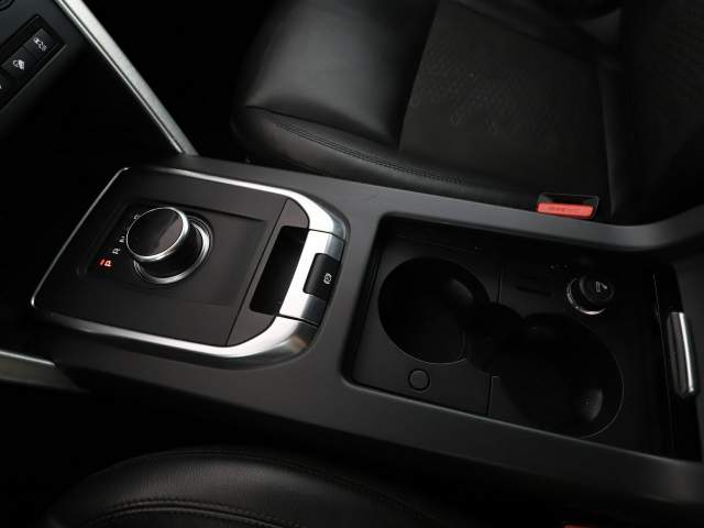 Land Rover Discovery Sport I 2018 — zdjęcie 27