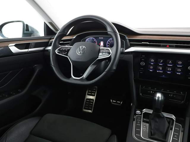 Volkswagen Arteon I facelifting 2020 — zdjęcie 16