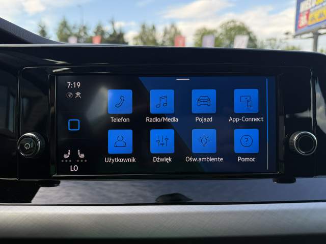 Volkswagen Golf VIII 2021 — zdjęcie 24