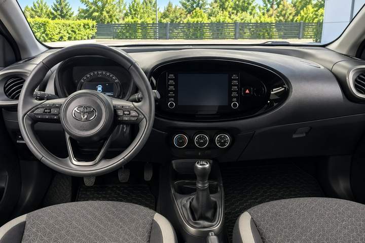 Toyota Aygo X I 2022 — zdjęcie 13