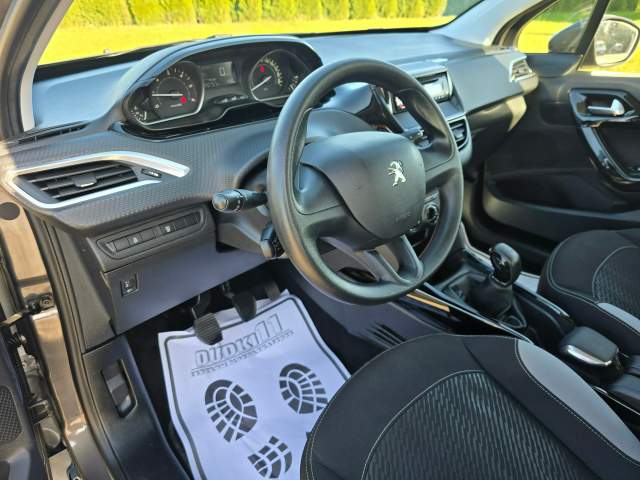 Peugeot 2008 I facelifting 2016 — zdjęcie 16