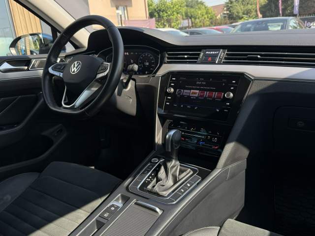 Volkswagen Passat B8 facelifting 2022 — zdjęcie 14