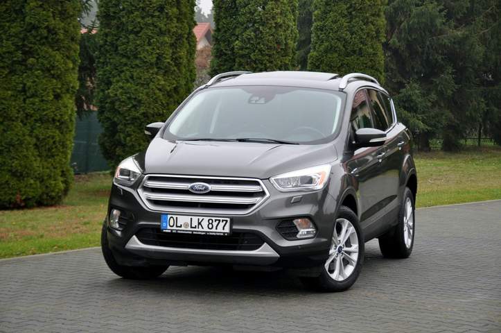 Ford Kuga II facelifting 2017 — zdjęcie 8