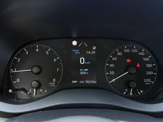 Toyota Yaris IV 2022 — zdjęcie 18