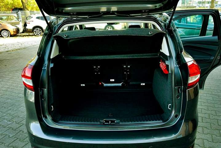 Ford C-MAX II facelifting 2016 — zdjęcie 25