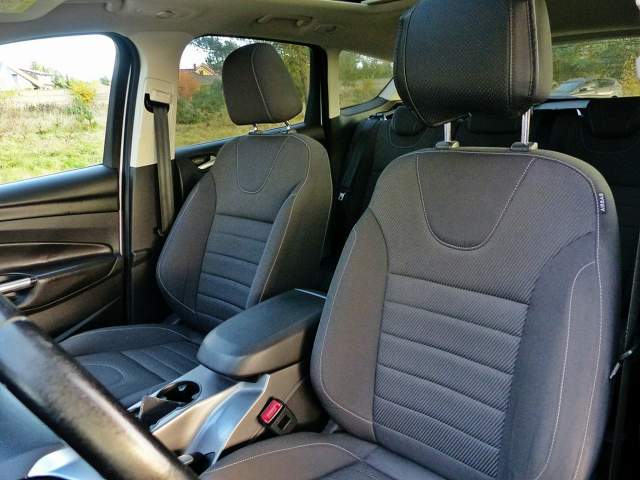 Ford Kuga II facelifting 2016 — zdjęcie 20