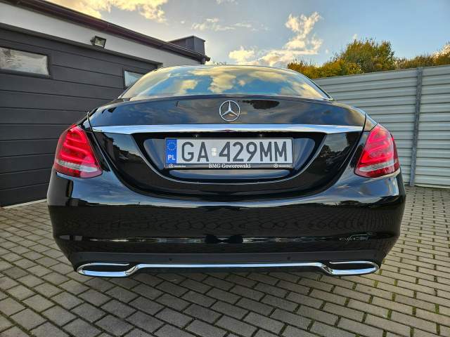 Mercedes-Benz C-Klasa IV (W205) facelifting 2018 — zdjęcie 15