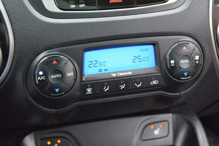 Hyundai ix35 I 2011 — zdjęcie 24