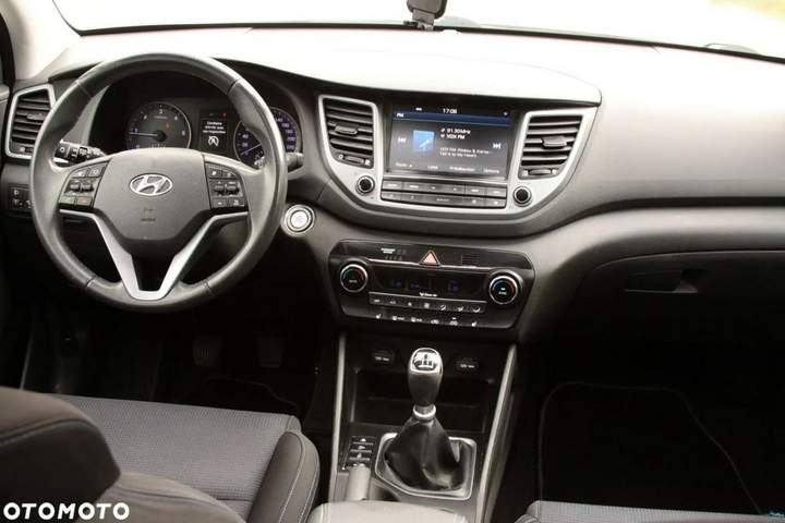 Hyundai Tucson III 2016 — zdjęcie 14