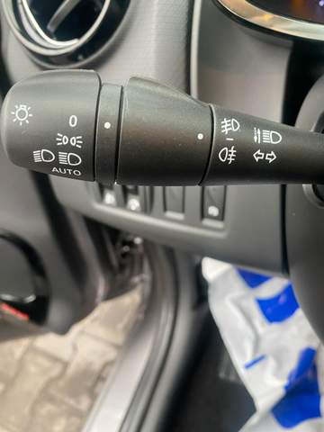 Renault Clio IV 2013 — zdjęcie 17