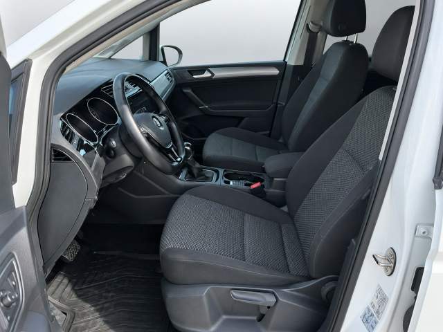 Volkswagen Touran II 2021 — zdjęcie 8
