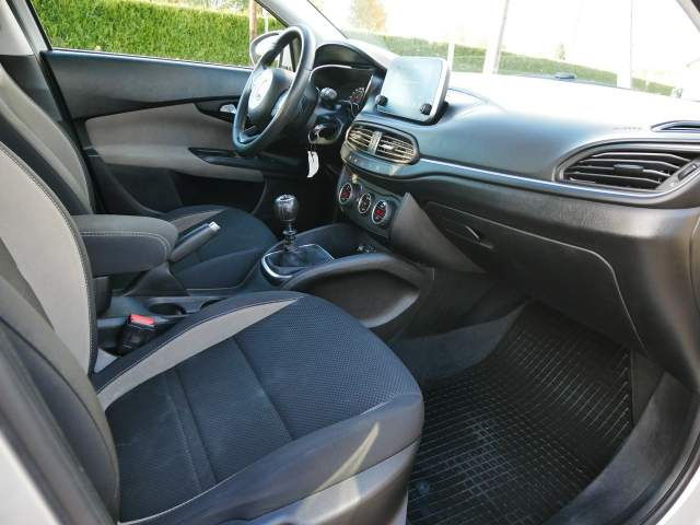 Fiat Tipo 356 2017 — zdjęcie 17