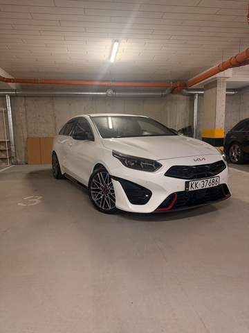 Kia Proceed I facelifting 2022 — zdjęcie 21