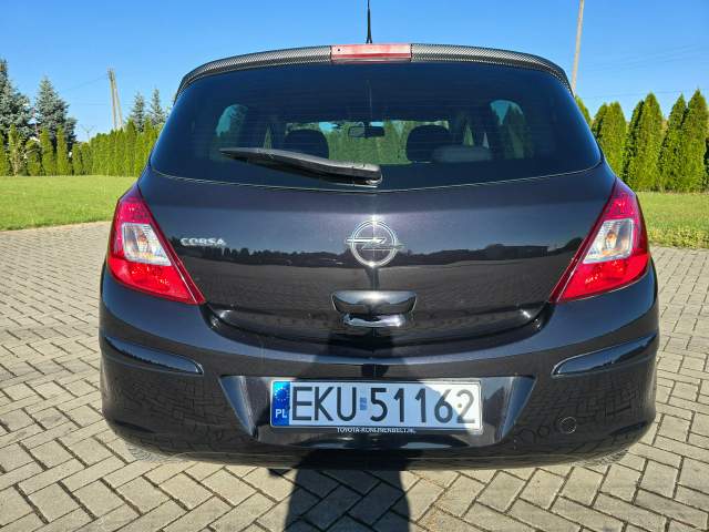 Opel Corsa D facelifting I 2010 — zdjęcie 9