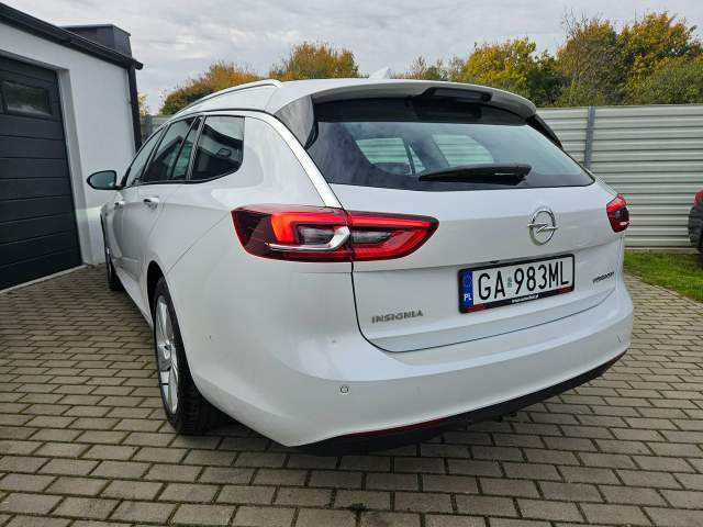 Opel Insignia I facelifting 2017 — zdjęcie 15