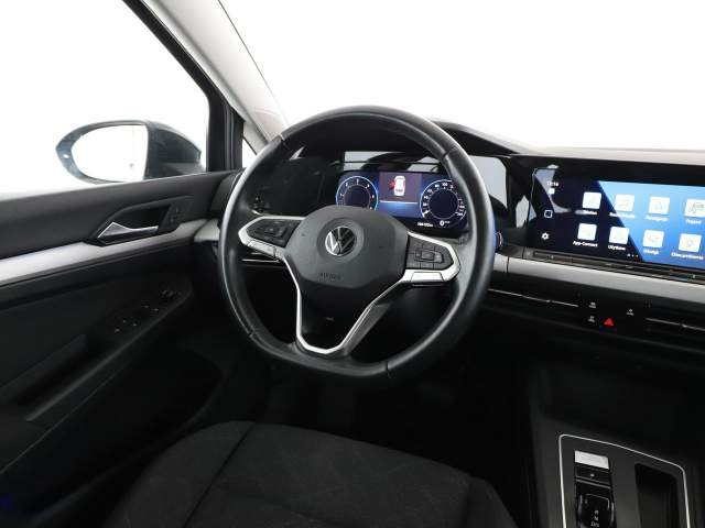 Volkswagen Golf VIII 2022 — zdjęcie 12