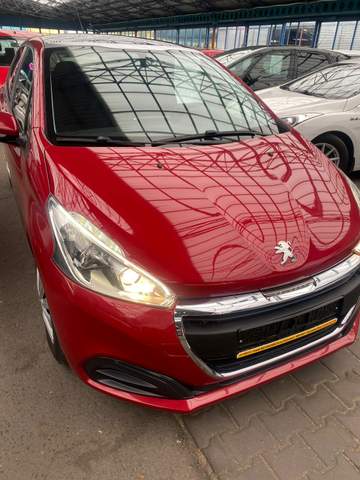 Peugeot 208 I facelifting 2016 — zdjęcie 6